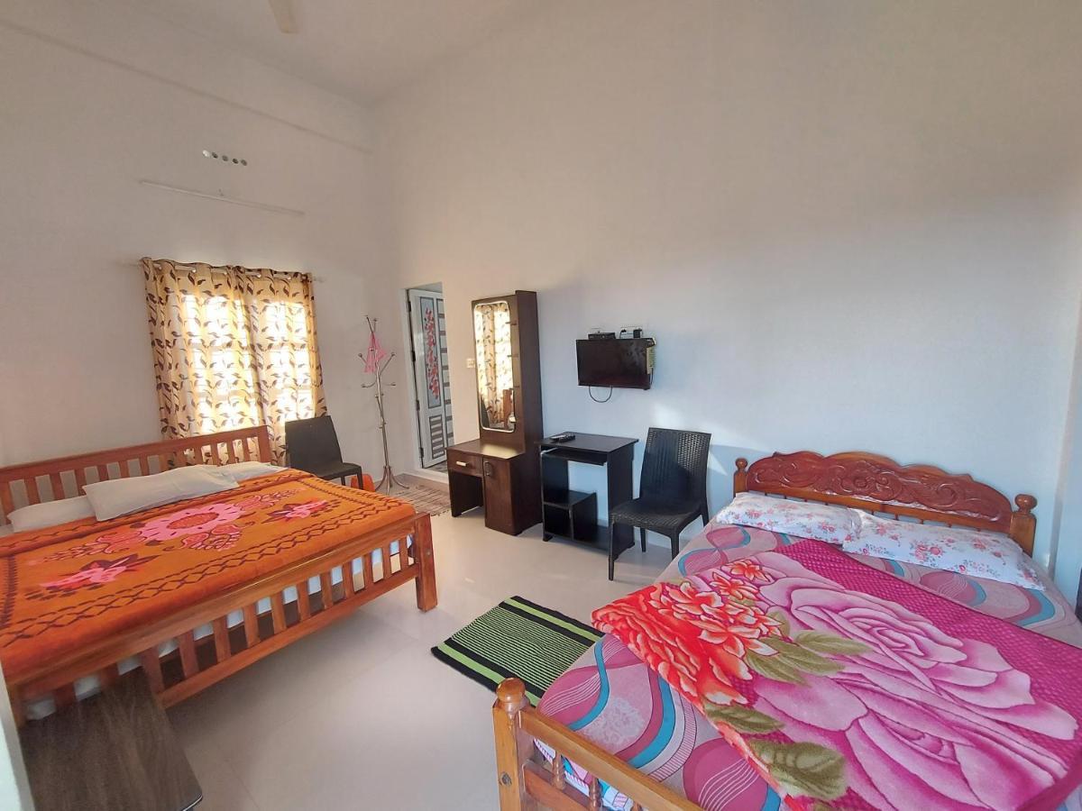 Greenpepperhomestay Munnar Anaviratty Exterior photo
