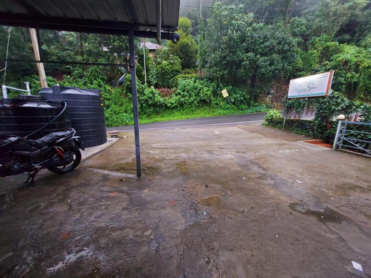 Greenpepperhomestay Munnar Anaviratty Exterior photo